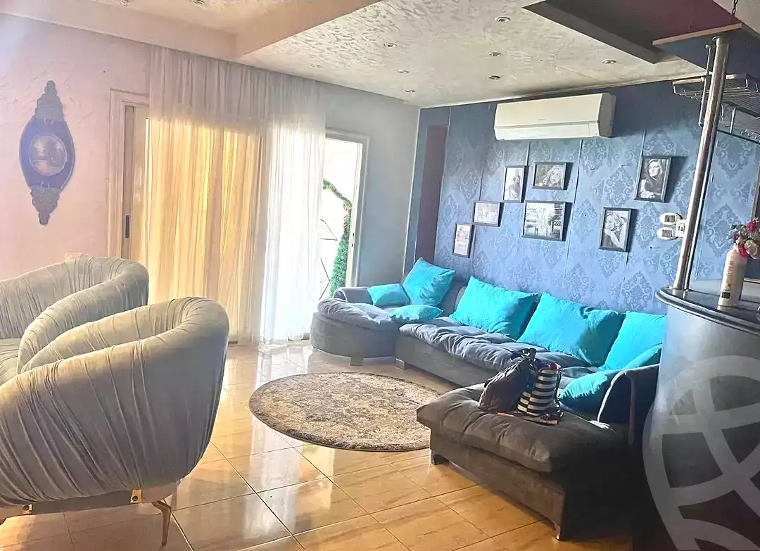 https://aqarmap.com.eg/en/listing/7110736-for-sale-cairo-helwan-hadayek-helwan-nile-corniche-st