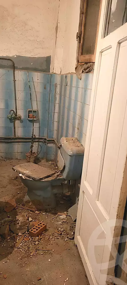 https://aqarmap.com.eg/ar/listing/7110862-for-sale-cairo-ain-shams-ain-shams-el-sharkia-el-horeya-st