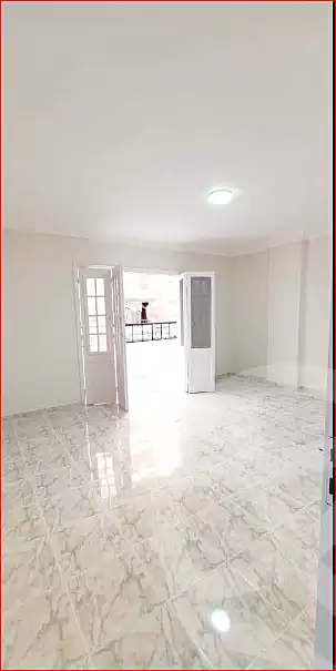 https://aqarmap.com.eg/en/listing/7110891-for-sale-alexandria-al-agamy-shataa-el-nakheel