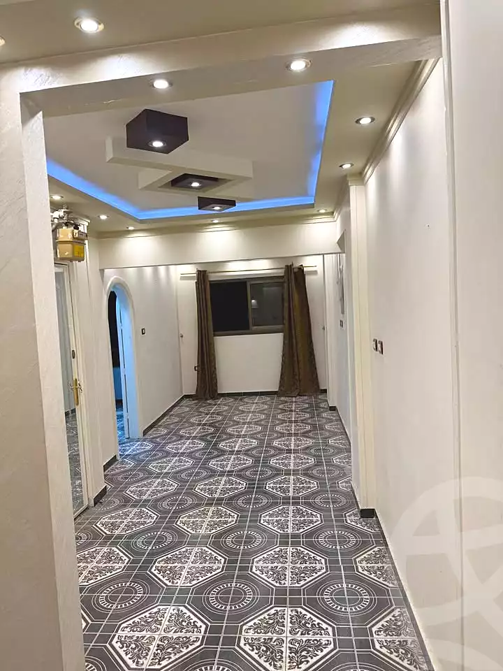 https://aqarmap.com.eg/en/listing/7110884-for-sale-alexandria-miami-shr-jml-bd-lnsr