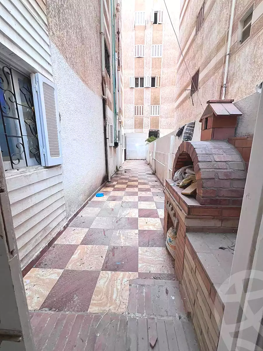https://aqarmap.com.eg/ar/listing/7111133-for-sale-alexandria-al-agamy-shataa-el-nakheel