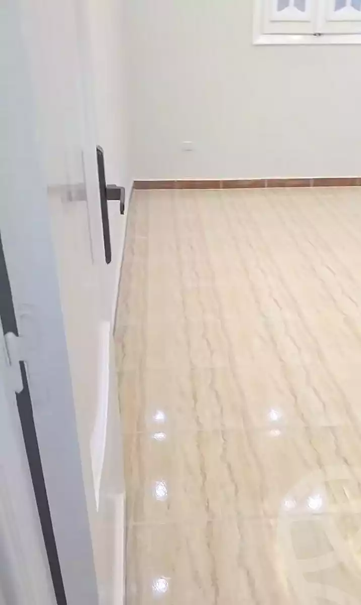 https://aqarmap.com.eg/en/listing/7111224-for-sale-alexandria-al-agamy-el-hanouvel-kasr-al-quiri-st-1