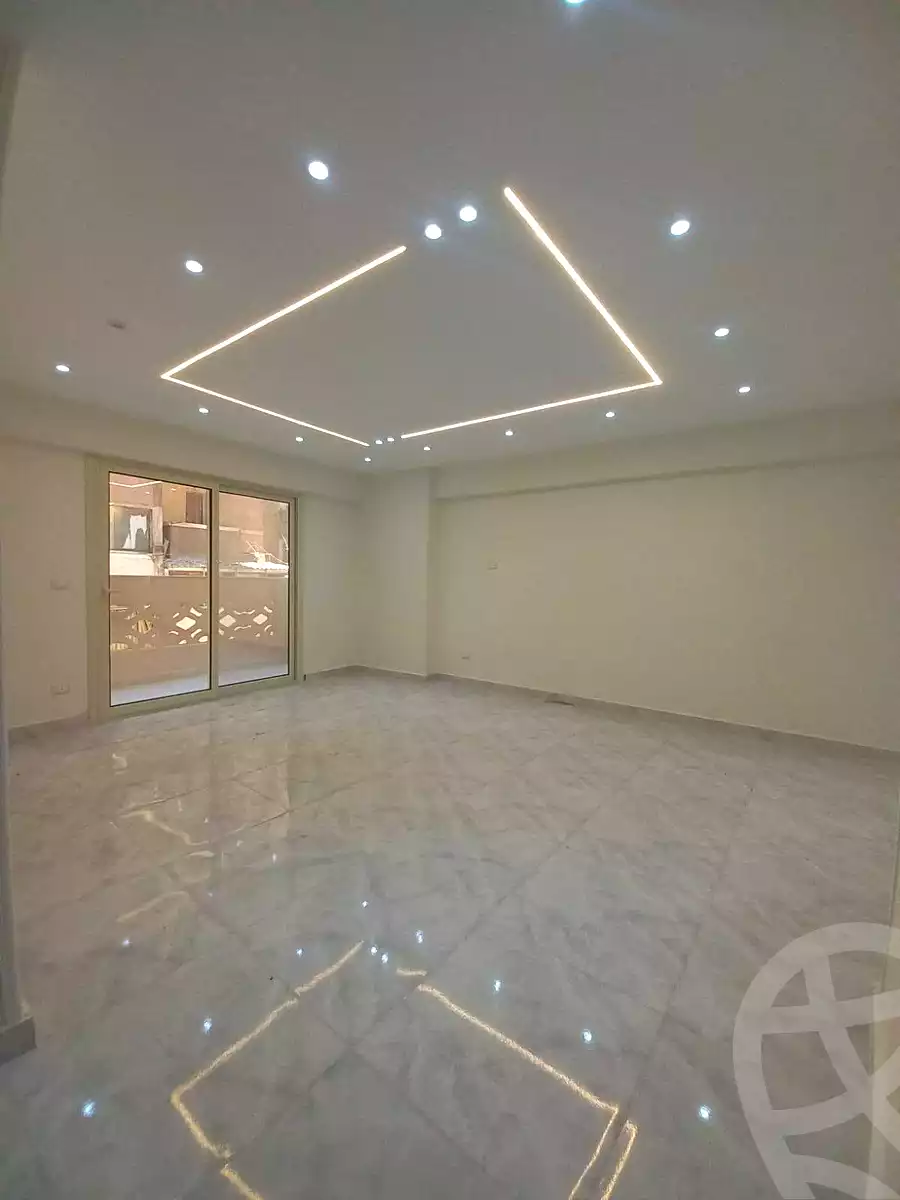 https://aqarmap.com.eg/ar/listing/7111336-for-sale-alexandria-sydy-bshr-sydy-bshr-bhry