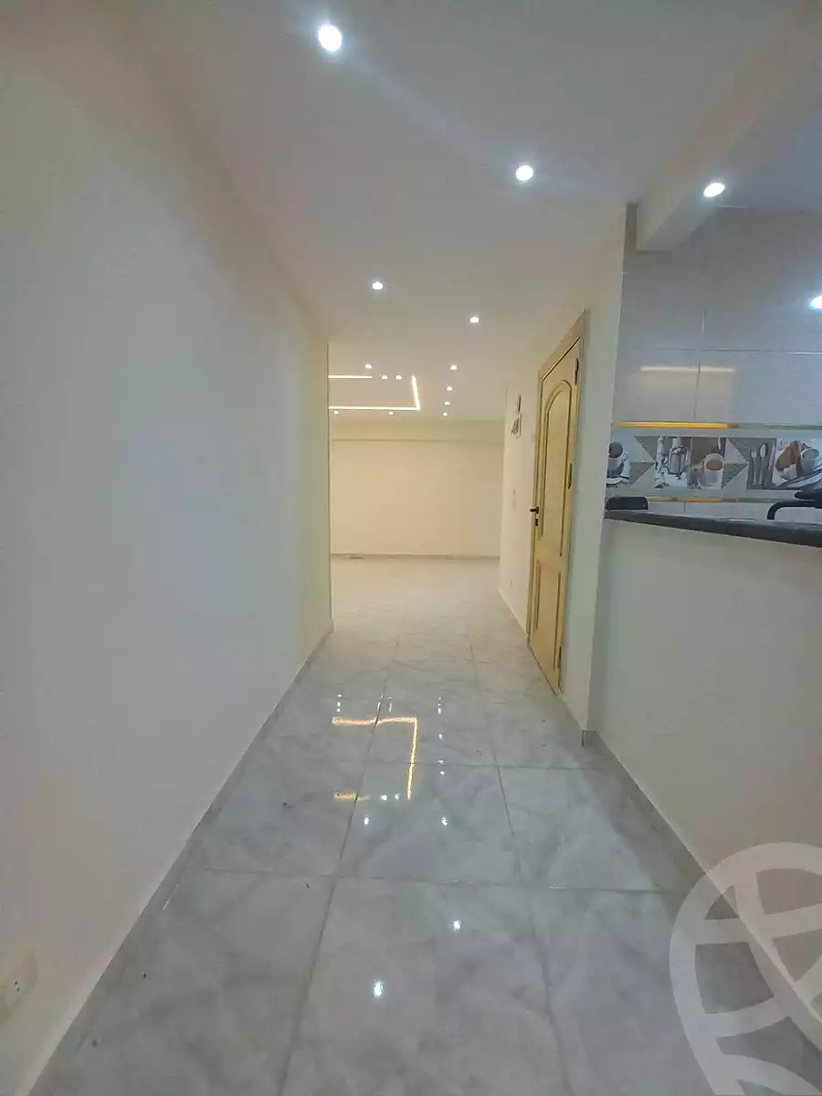 https://aqarmap.com.eg/ar/listing/7111336-for-sale-alexandria-sydy-bshr-sydy-bshr-bhry
