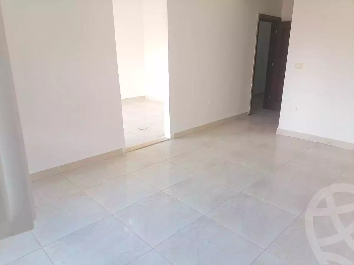 https://aqarmap.com.eg/ar/listing/7111487-for-sale-cairo-new-cairo-el-narges-el-narges-omarat-youssef-el-gendy-st