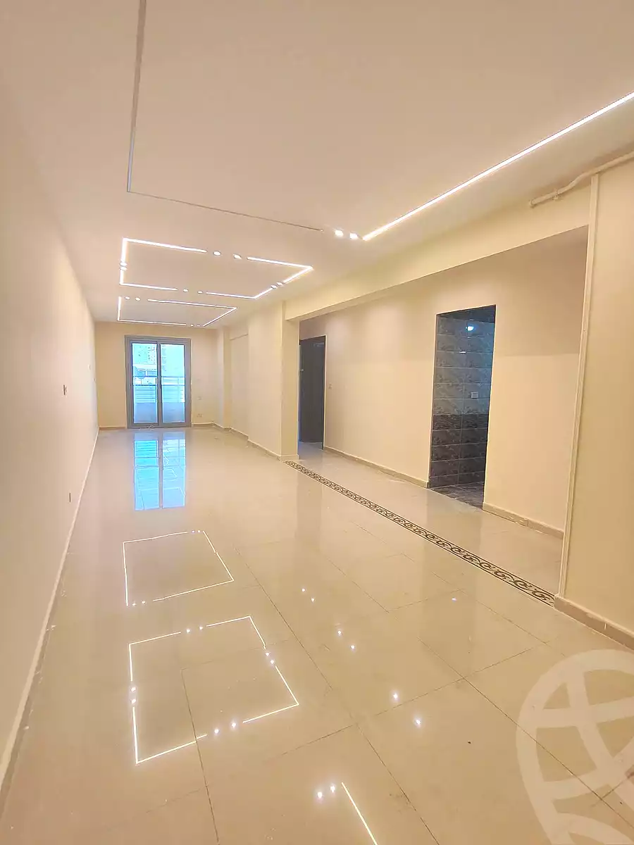 https://aqarmap.com.eg/ar/listing/7111499-for-sale-alexandria-el-asafra-l-sfr-bhry