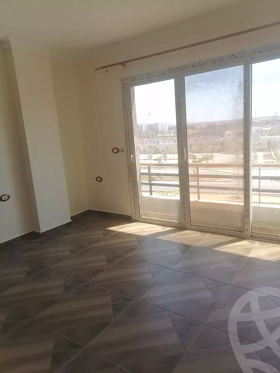 https://aqarmap.com.eg/ar/listing/7111497-for-rent-cairo-new-cairo-compounds-the-square