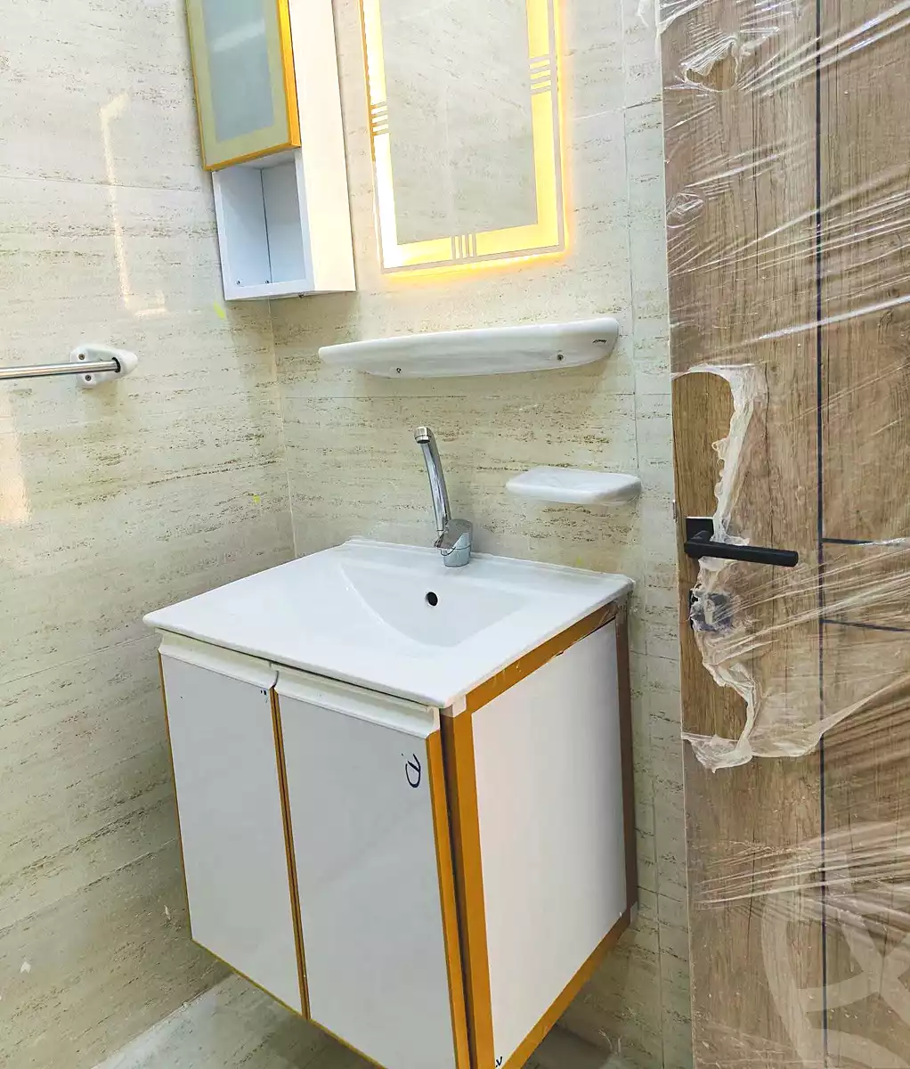 https://aqarmap.com.eg/en/listing/7111552-for-sale-alexandria-al-agamy-el-hanouvel-el-attar-st