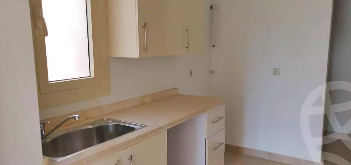 https://aqarmap.com.eg/en/listing/7111503-for-sale-cairo-new-cairo-compounds-mivida-mivida-parcel