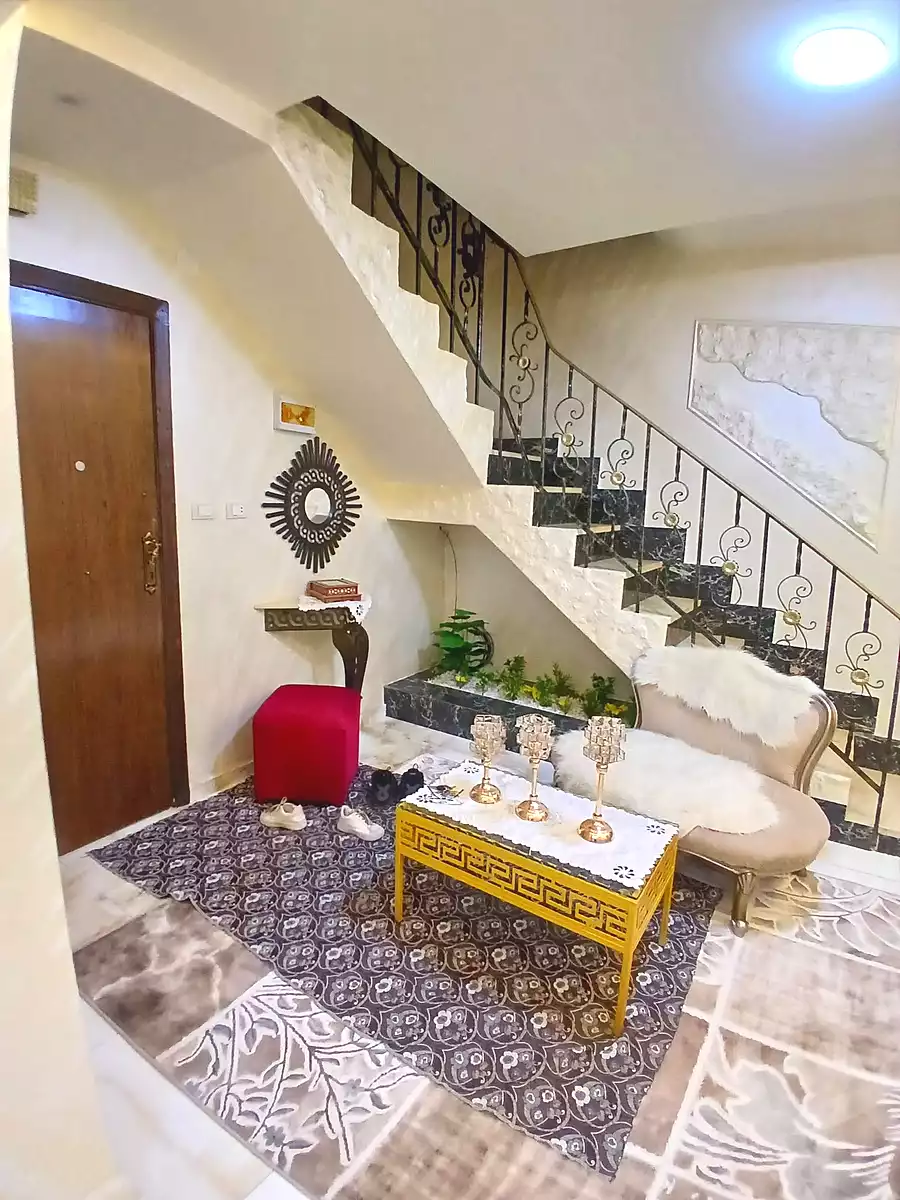 https://aqarmap.com.eg/ar/listing/7111579-for-sale-alexandria-sydy-bshr-sydy-bshr-qbly-el-taebeen-mosque-st