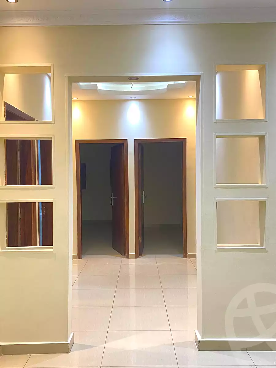 https://aqarmap.com.eg/ar/listing/7111591-for-rent-cairo-new-cairo-el-ahyaa-fourth-neighborhood-street-1