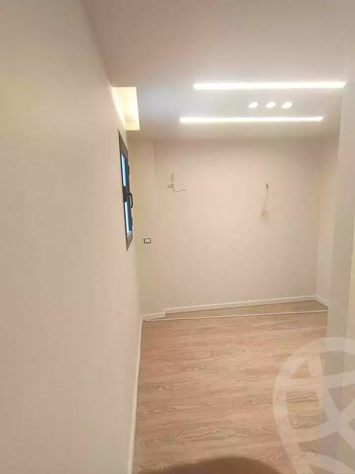 https://aqarmap.com.eg/en/listing/7111595-for-sale-alexandria-moharram-bey-hassan-pasha-elskandrany-st