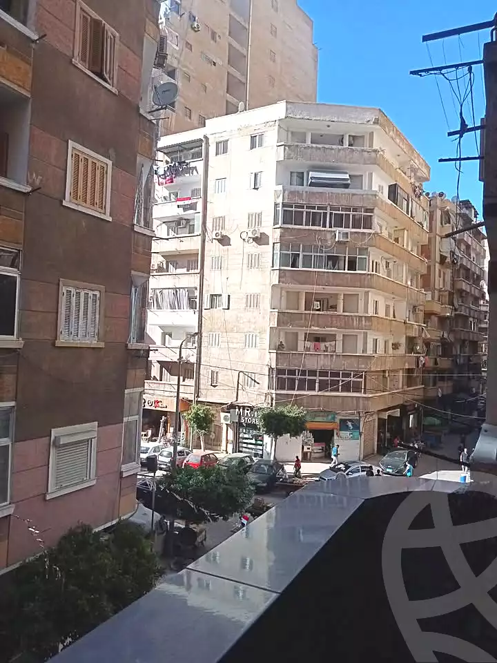 https://aqarmap.com.eg/en/listing/7111615-for-sale-alexandria-sydy-bshr-sydy-bshr-bhry-khalil-hamada-st
