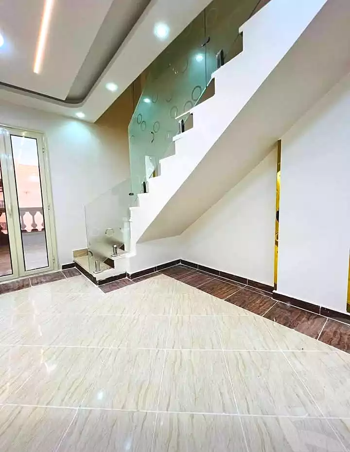 https://aqarmap.com.eg/ar/listing/7111707-for-sale-alexandria-al-agamy-shataa-el-nakheel