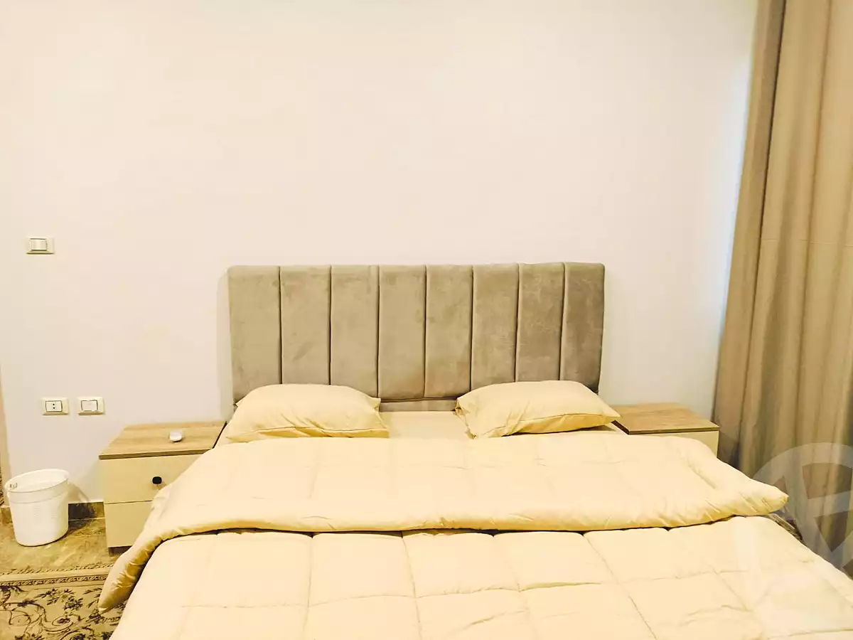 https://aqarmap.com.eg/ar/listing/7111748-for-rent-cairo-new-cairo-compounds-el-mostashareen-compound