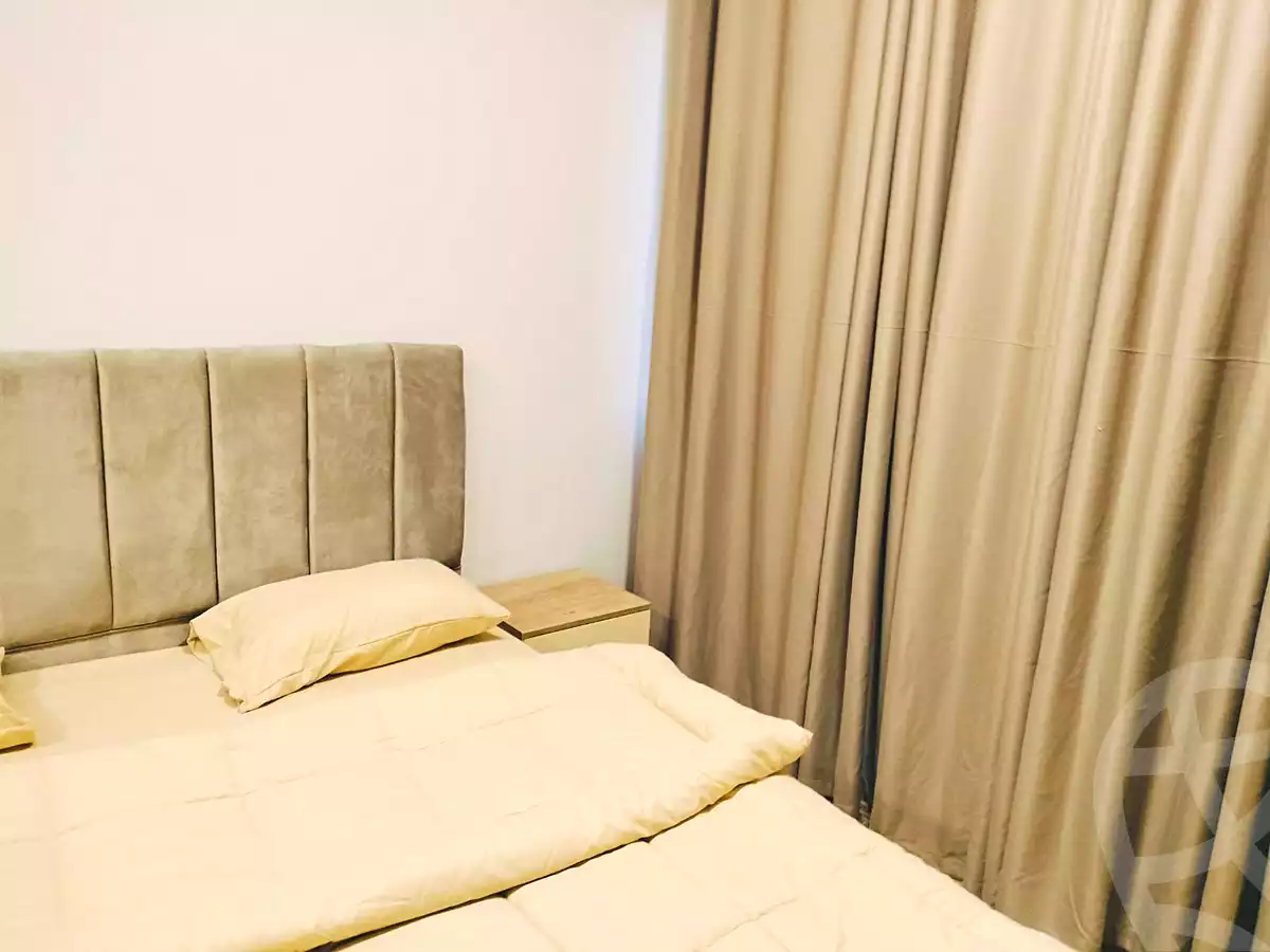 https://aqarmap.com.eg/ar/listing/7111748-for-rent-cairo-new-cairo-compounds-el-mostashareen-compound