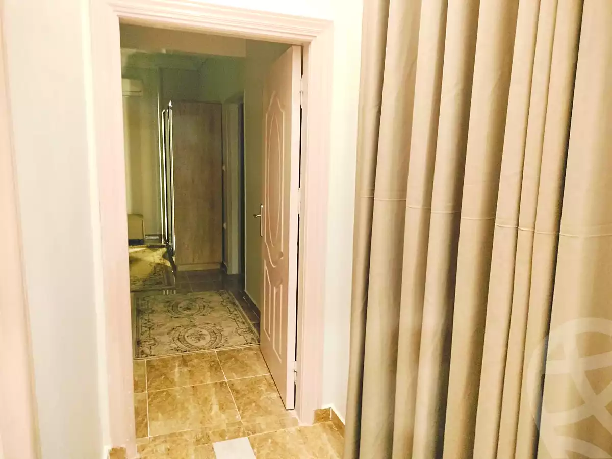https://aqarmap.com.eg/ar/listing/7111748-for-rent-cairo-new-cairo-compounds-el-mostashareen-compound