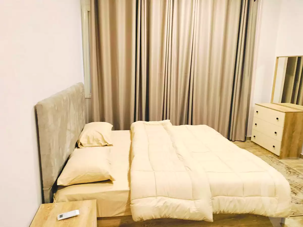 https://aqarmap.com.eg/ar/listing/7111748-for-rent-cairo-new-cairo-compounds-el-mostashareen-compound