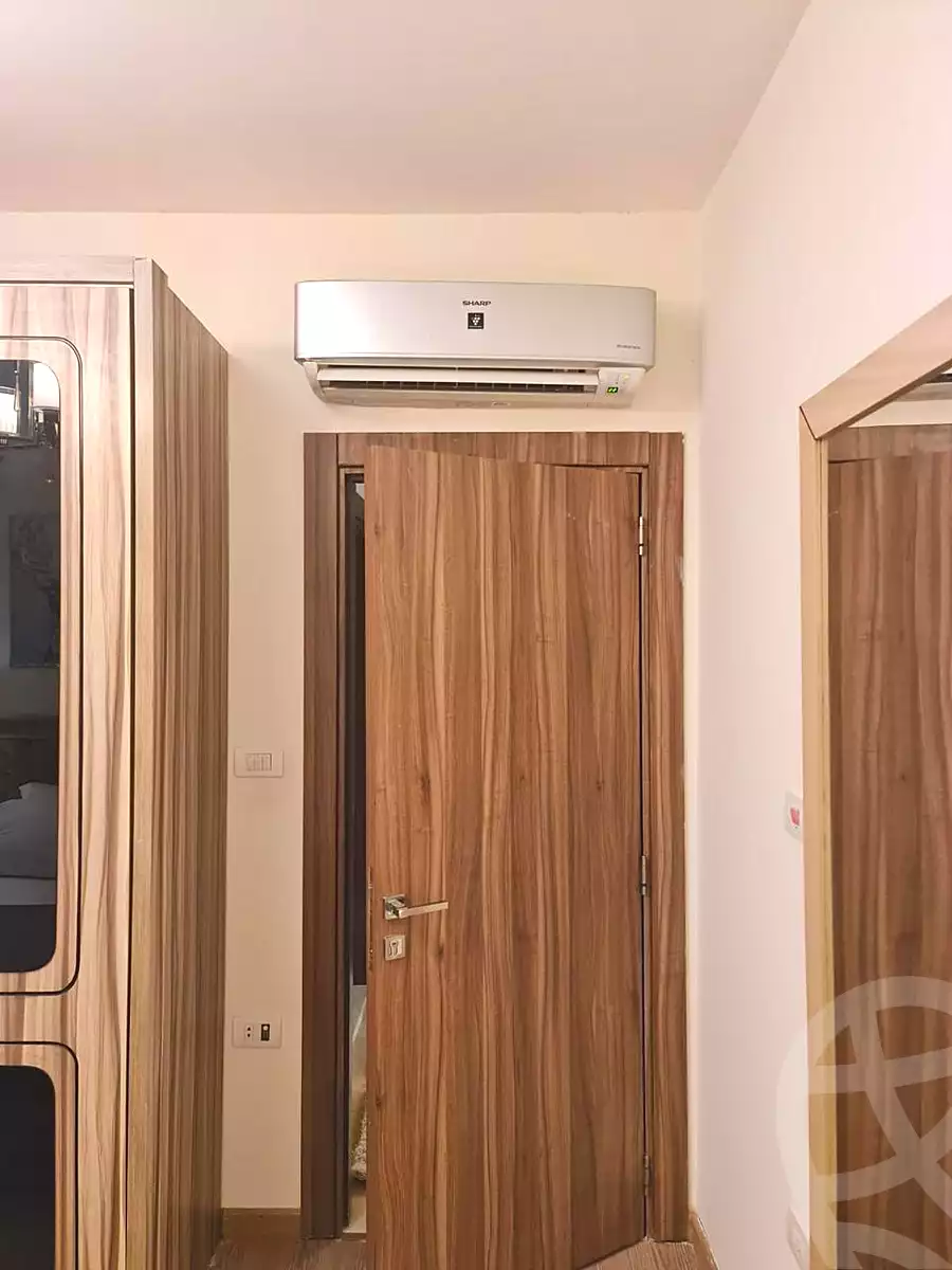 https://aqarmap.com.eg/en/listing/7111769-for-rent-cairo-new-cairo-compounds-lakeview-residence