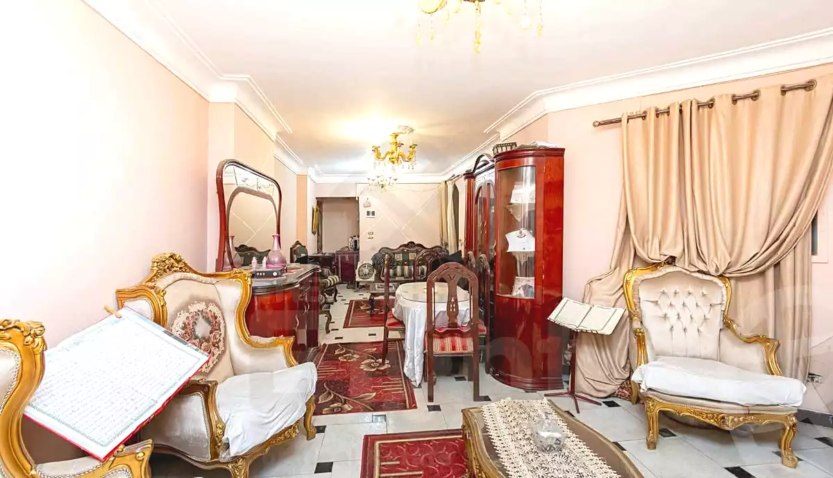https://aqarmap.com.eg/ar/listing/7111890-for-sale-alexandria-ganaklis
