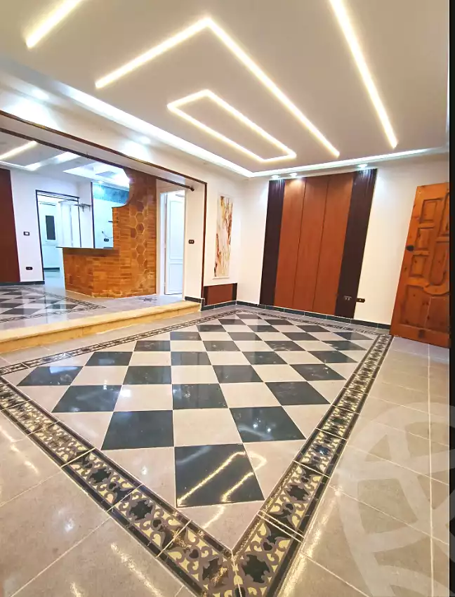https://aqarmap.com.eg/ar/listing/7111901-for-sale-alexandria-al-agamy-shataa-el-nakheel