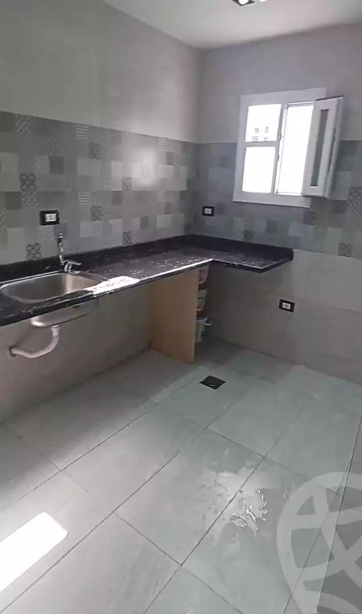 https://aqarmap.com.eg/en/listing/7111958-for-sale-alexandria-lsywf-shamaa