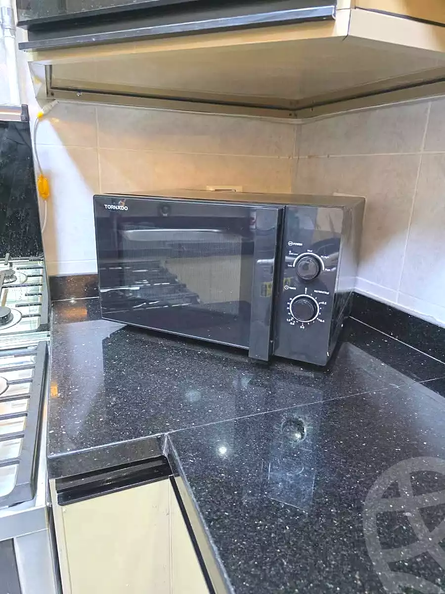 https://aqarmap.com.eg/ar/listing/7112044-for-rent-cairo-helwan-hadayek-helwan-nile-corniche-st