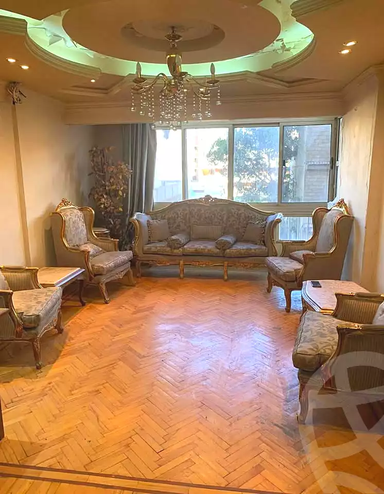 https://aqarmap.com.eg/en/listing/7112163-for-sale-alexandria-moharram-bey-el-abassi-street