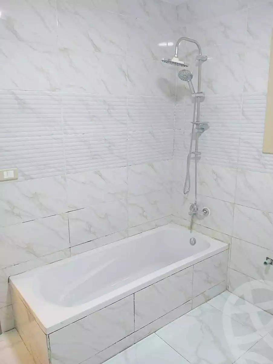 https://aqarmap.com.eg/ar/listing/7112441-for-sale-cairo-el-zaytun-lzytwn-lbhry-salim-al-awal-st