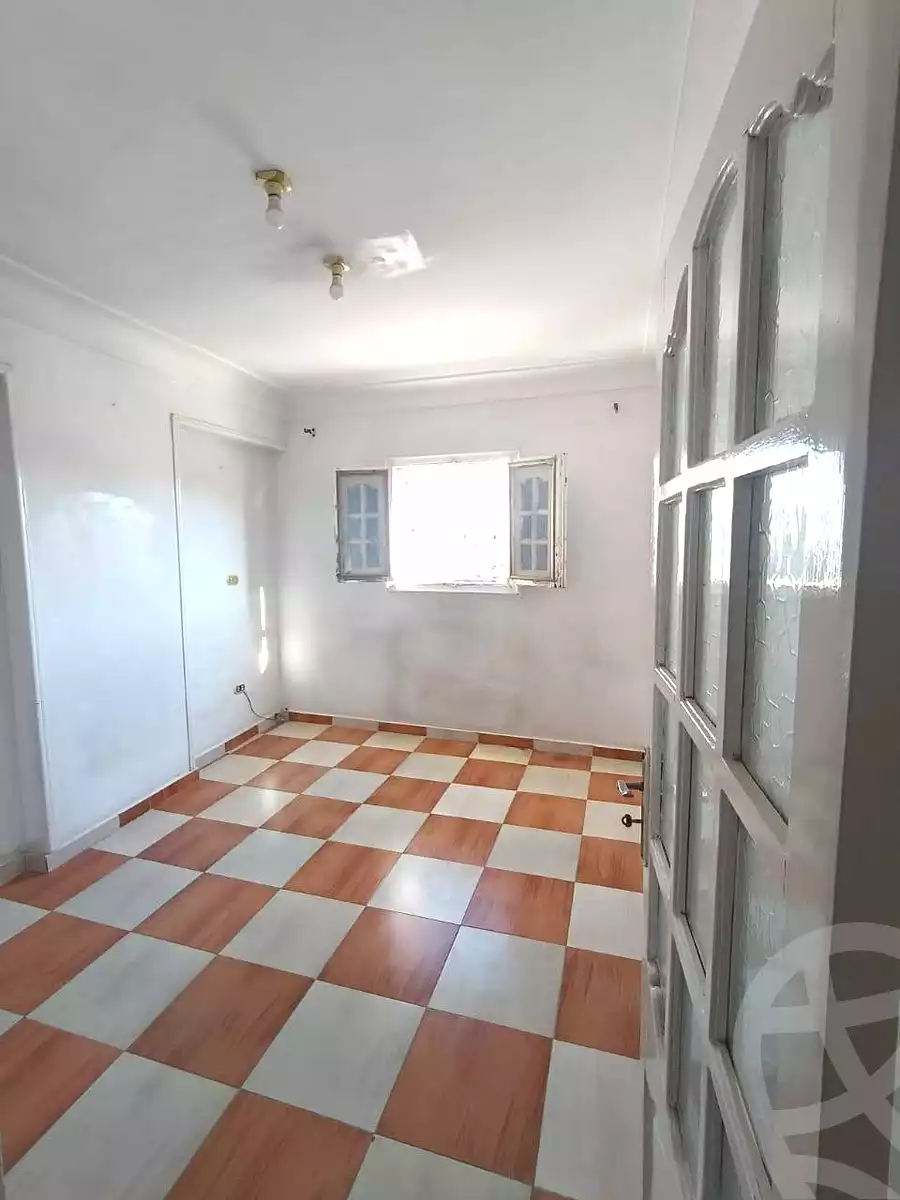 https://aqarmap.com.eg/ar/listing/7112509-for-sale-alexandria-sydy-bshr-sydy-bshr-bhry-shr-mhmd-njyb