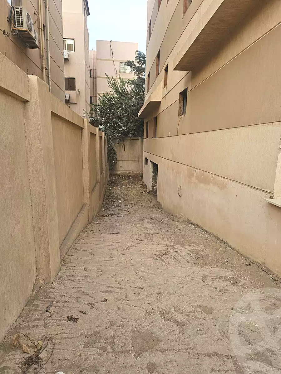 https://aqarmap.com.eg/ar/listing/7112575-for-sale-cairo-new-cairo-el-ahyaa-fourth-neighborhood-street-1
