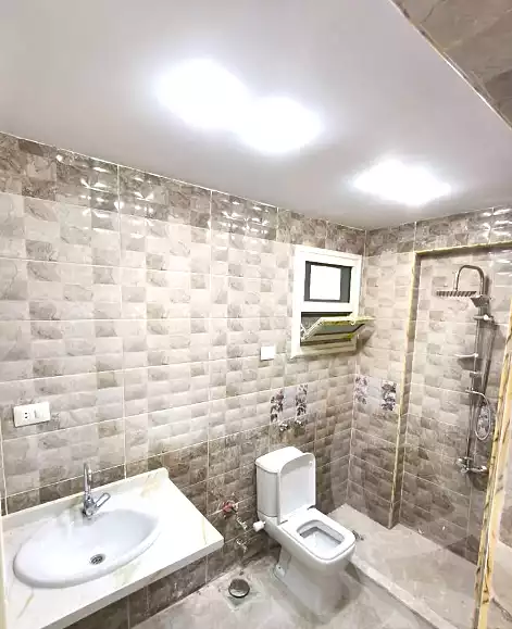 https://aqarmap.com.eg/ar/listing/7112592-for-sale-alexandria-bw-qyr-street-16