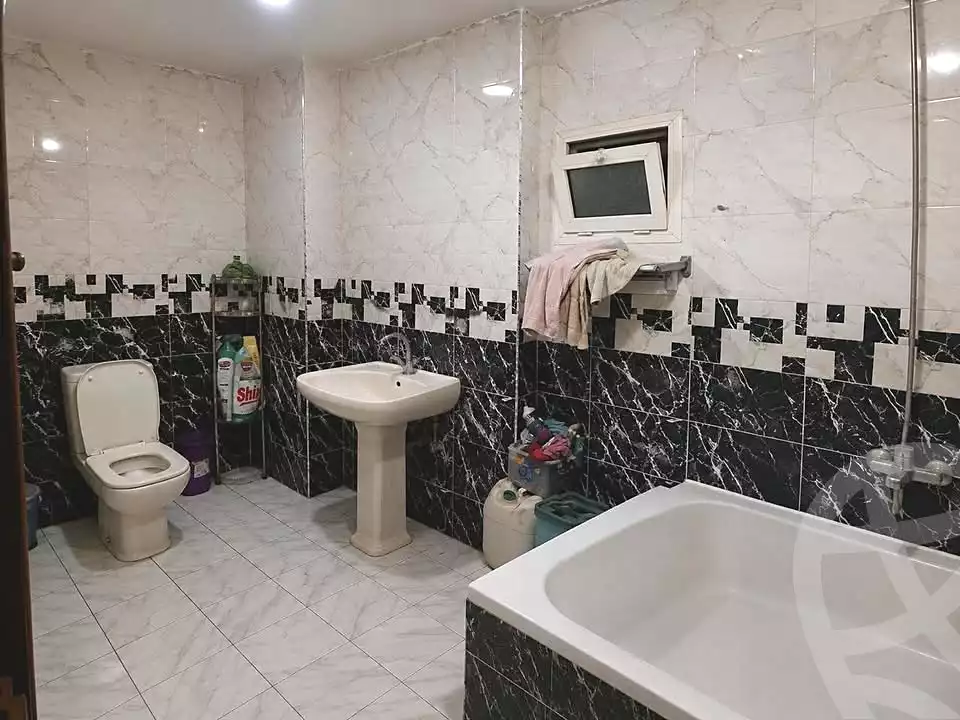 https://aqarmap.com.eg/en/listing/7112757-for-rent-cairo-15th-of-may-family-housing