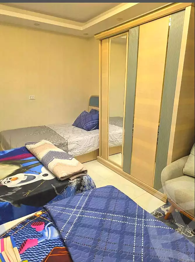 https://aqarmap.com.eg/ar/listing/7113104-for-rent-cairo-helwan-hadayek-helwan-nile-corniche-st