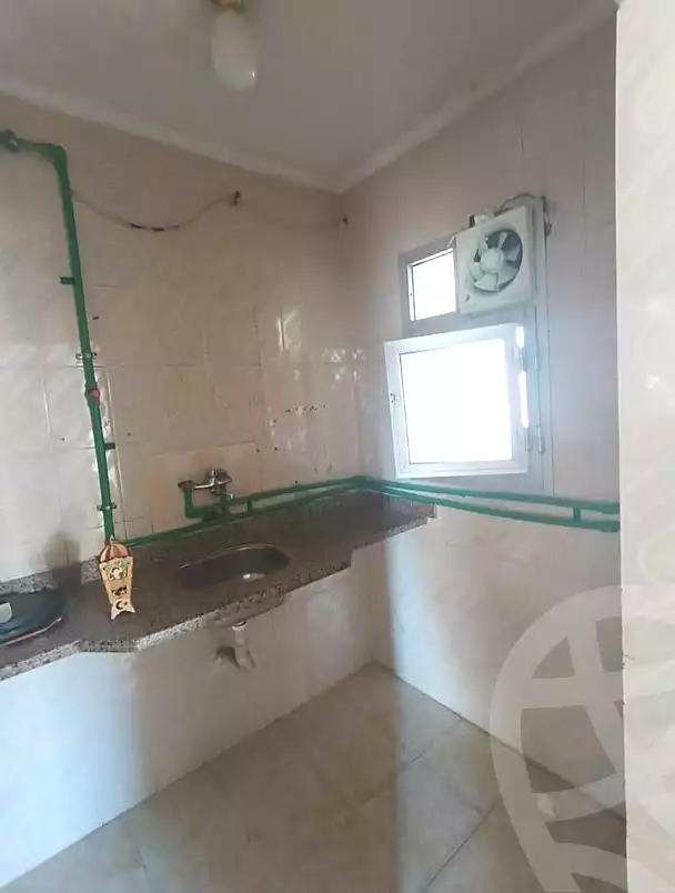 https://aqarmap.com.eg/ar/listing/7113381-for-sale-alexandria-sydy-bshr-shr-mlk-hfny