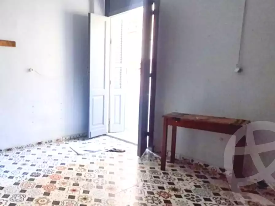 https://aqarmap.com.eg/ar/listing/7113444-for-rent-alexandria-camp-cesar-port-said-street