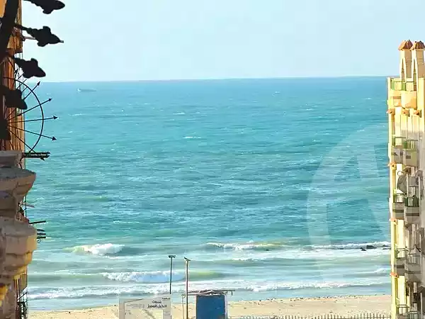 https://aqarmap.com.eg/ar/listing/7113496-for-sale-alexandria-al-agamy-shataa-el-nakheel