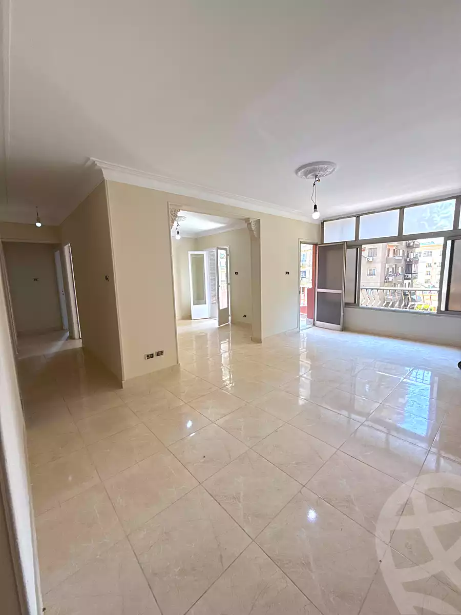 https://aqarmap.com.eg/en/listing/7113804-for-sale-cairo-heliopolis-el-obour-buildings