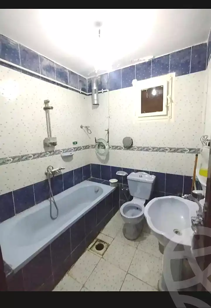https://aqarmap.com.eg/en/listing/7114118-for-sale-alexandria-lsywf-el-falki