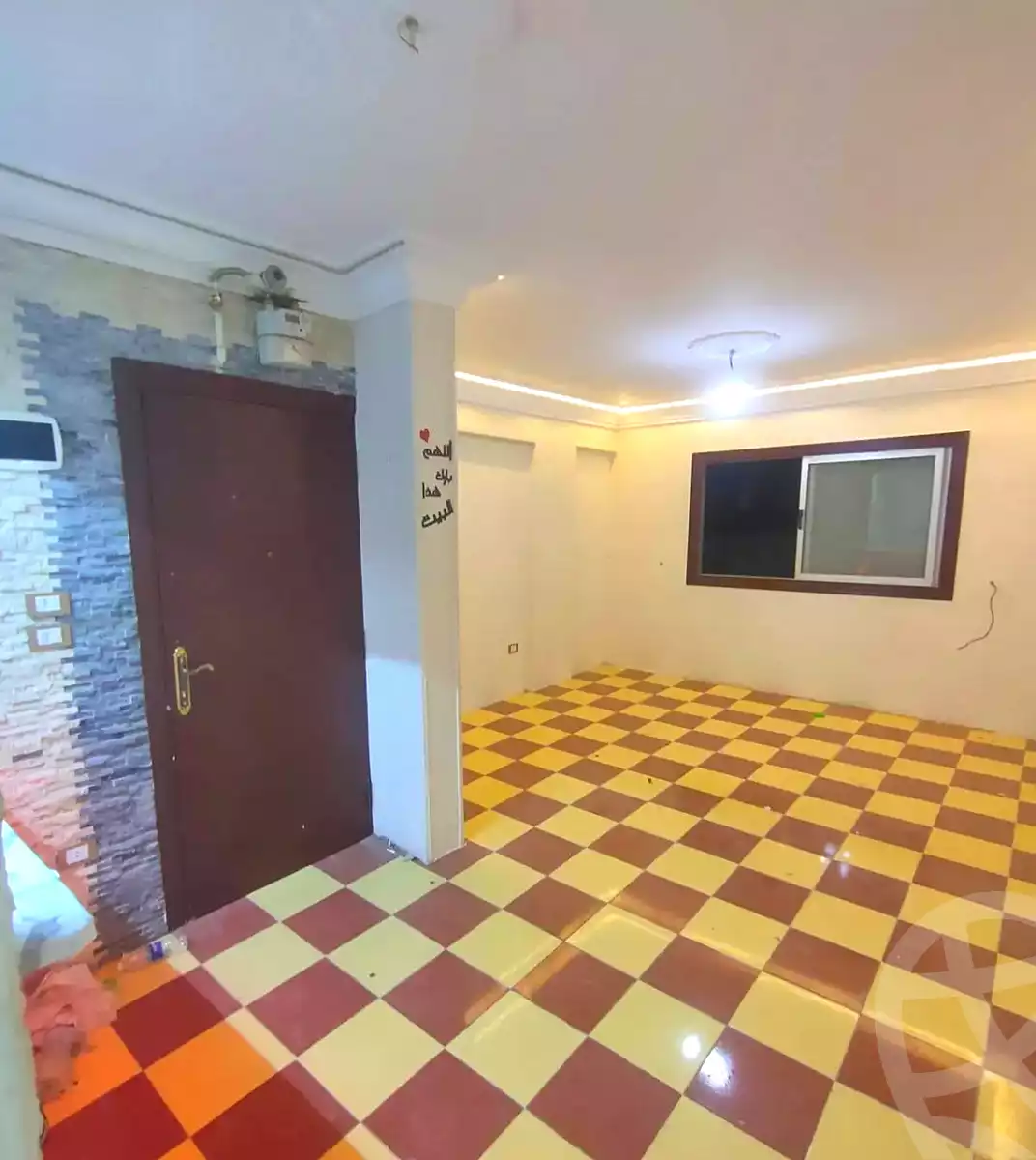 https://aqarmap.com.eg/ar/listing/7114158-for-sale-alexandria-lsywf-el-falki