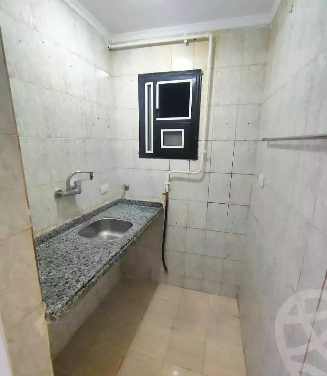 https://aqarmap.com.eg/ar/listing/7114165-for-sale-alexandria-lsywf-el-falki