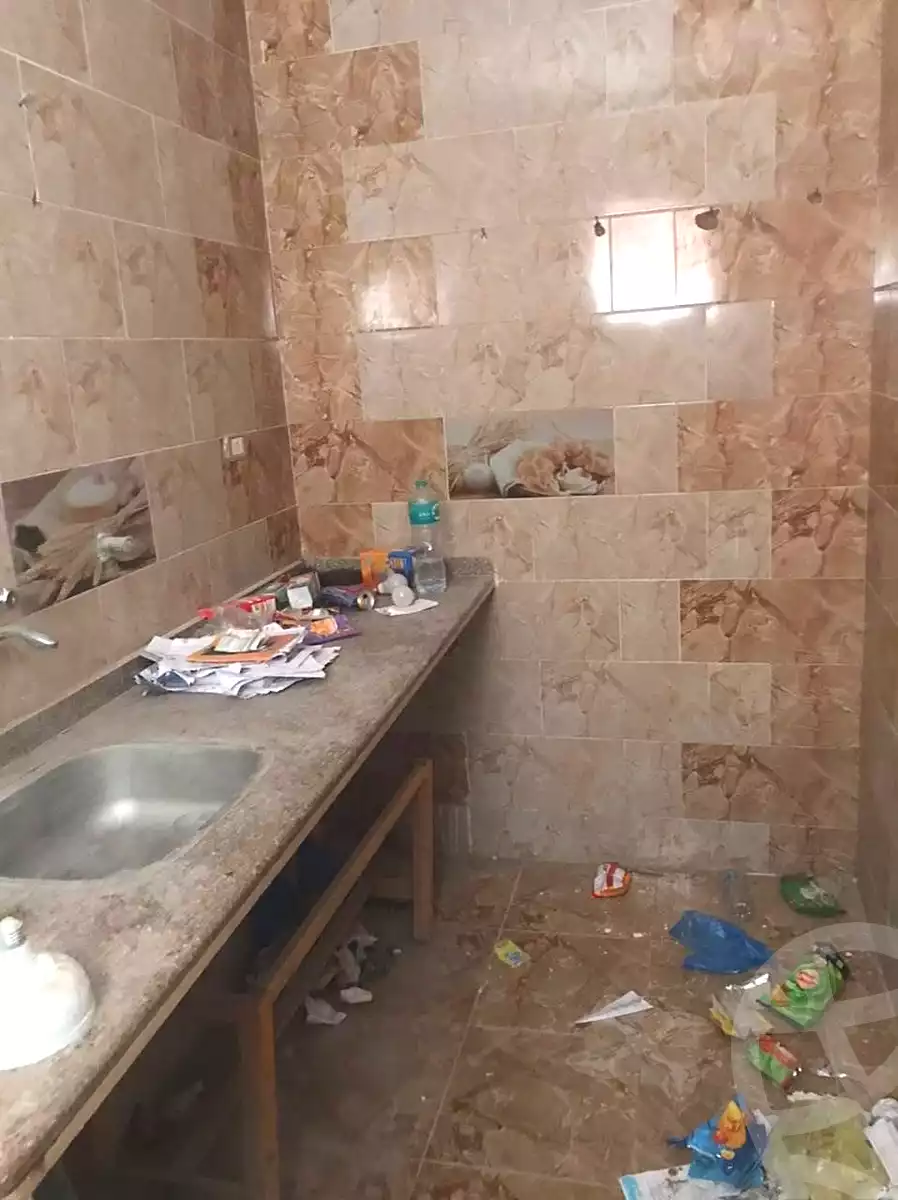 https://aqarmap.com.eg/ar/listing/7114439-for-sale-alexandria-al-agamy-el-hanouvel