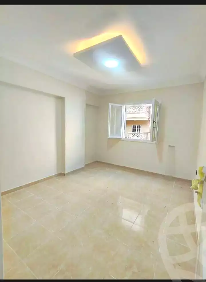 https://aqarmap.com.eg/en/listing/7114572-for-sale-alexandria-miami-mahmoud-el-isawy-st
