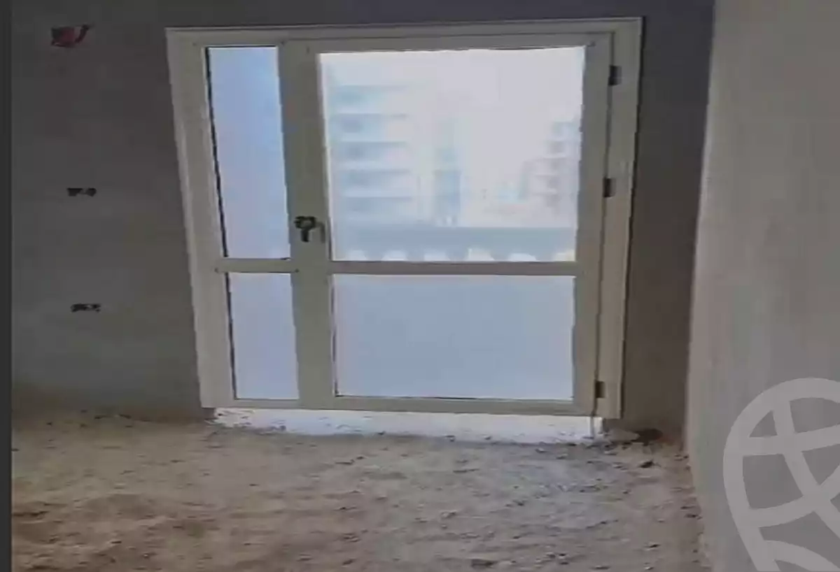 https://aqarmap.com.eg/ar/listing/7114660-for-sale-cairo-new-cairo-compounds-green-house-endowments