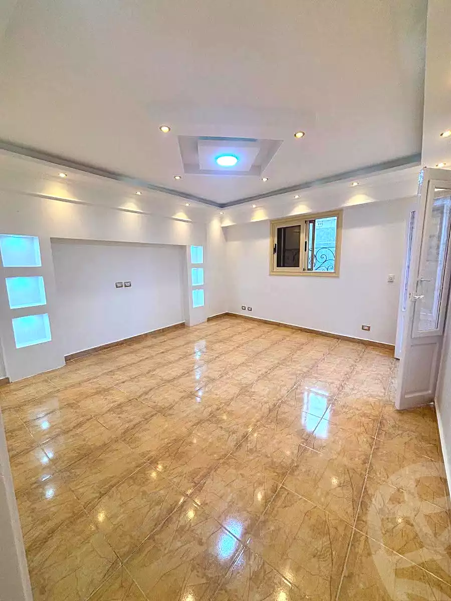 https://aqarmap.com.eg/en/listing/7114681-for-sale-alexandria-sydy-bshr-sydy-bshr-bhry-shr-mhmwd-l-yswy