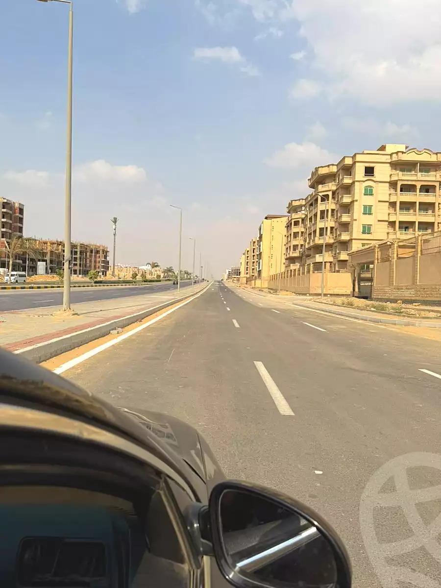 https://aqarmap.com.eg/en/listing/7114703-for-sale-cairo-new-cairo-compounds-lotus-compound-prestige-group