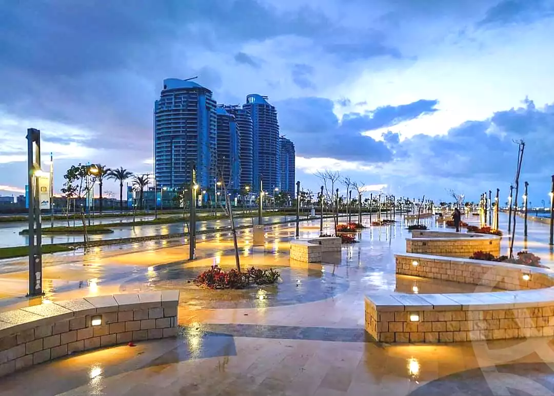https://aqarmap.com.eg/ar/listing/7114774-for-sale-north-coast-new-alamein-mntj-t-l-lmyn-ljdyd-beachfront-tower-city-edge