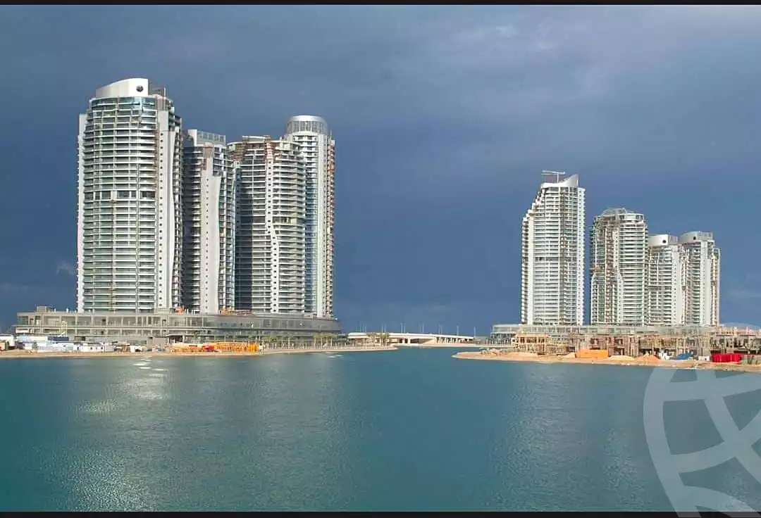 https://aqarmap.com.eg/ar/listing/7114919-for-sale-north-coast-new-alamein-mntj-t-l-lmyn-ljdyd-beachfront-tower-city-edge