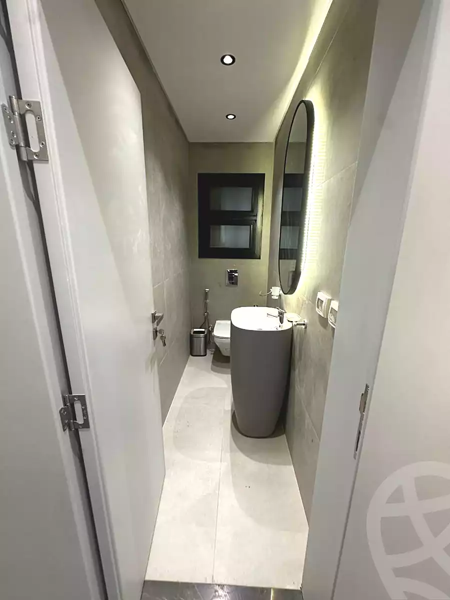 https://aqarmap.com.eg/ar/listing/7114986-for-sale-cairo-new-administrative-capital-r8-moraya-edge-stone