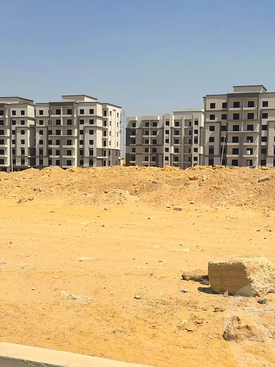 https://aqarmap.com.eg/ar/listing/7115537-for-sale-cairo-el-shorouk-compounds-mayan-compound-stm